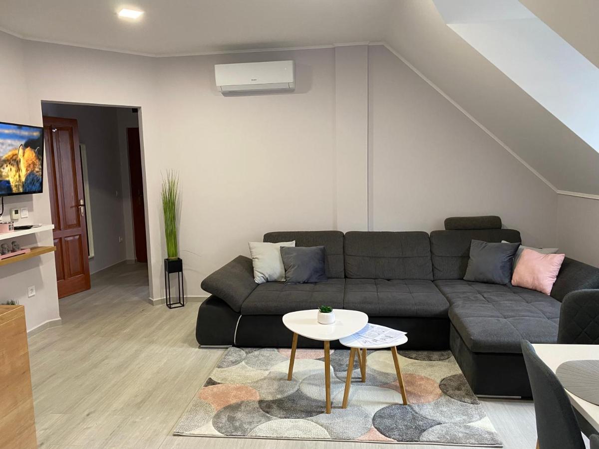Star Apartman Zalacsany Exterior photo